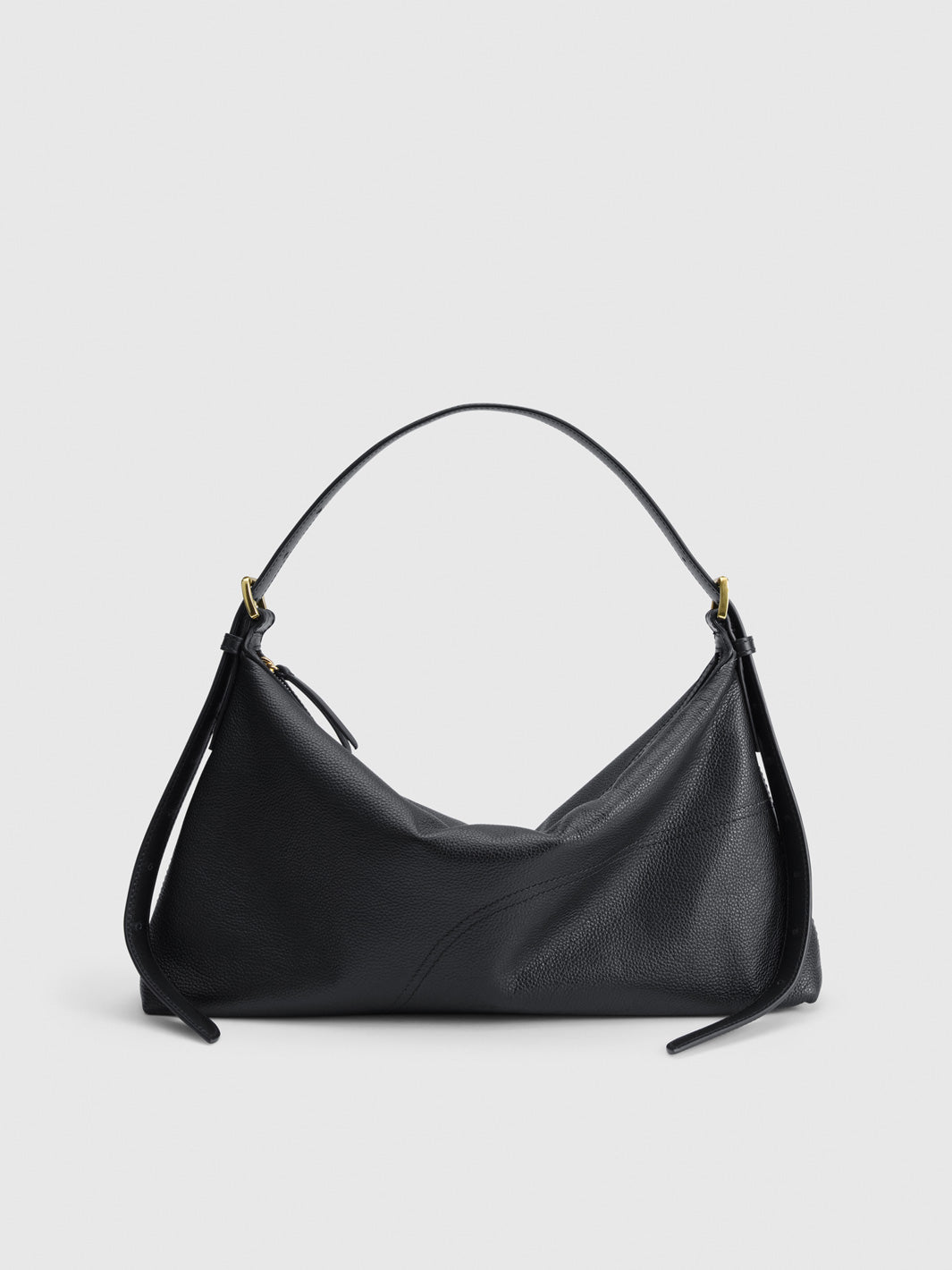 ななATP atelierエーティーピーアトリエ）レザーショルダーバッグ Assisi Black Leather Shoulder Bag | ATP Atelier | Official Site
