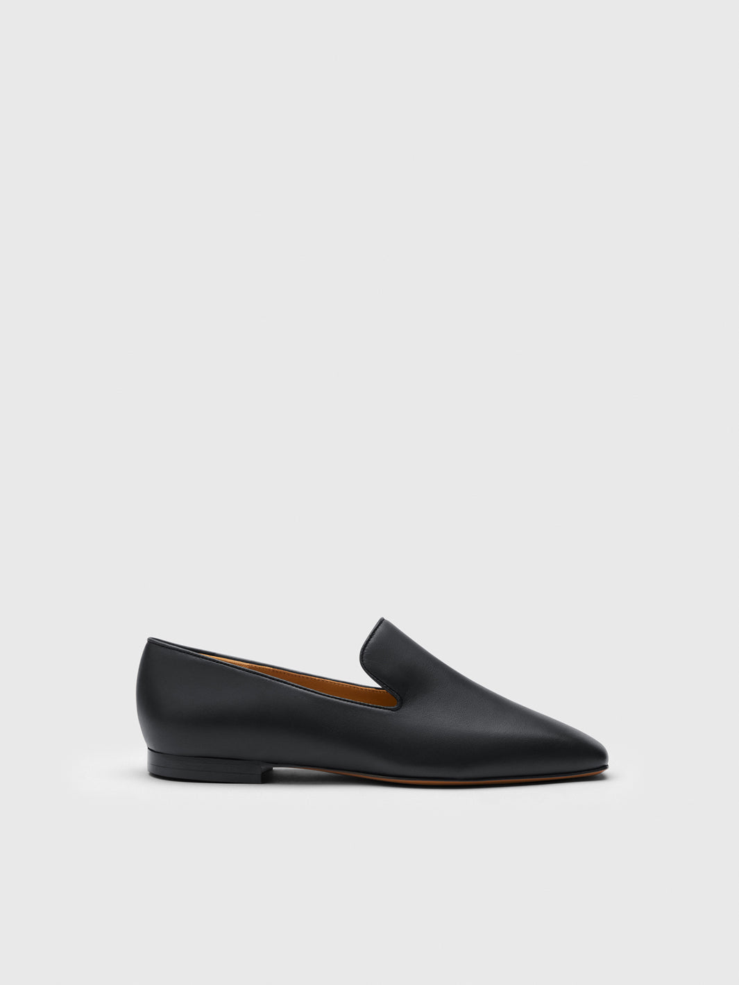 Dervio Black Nappa Loafers