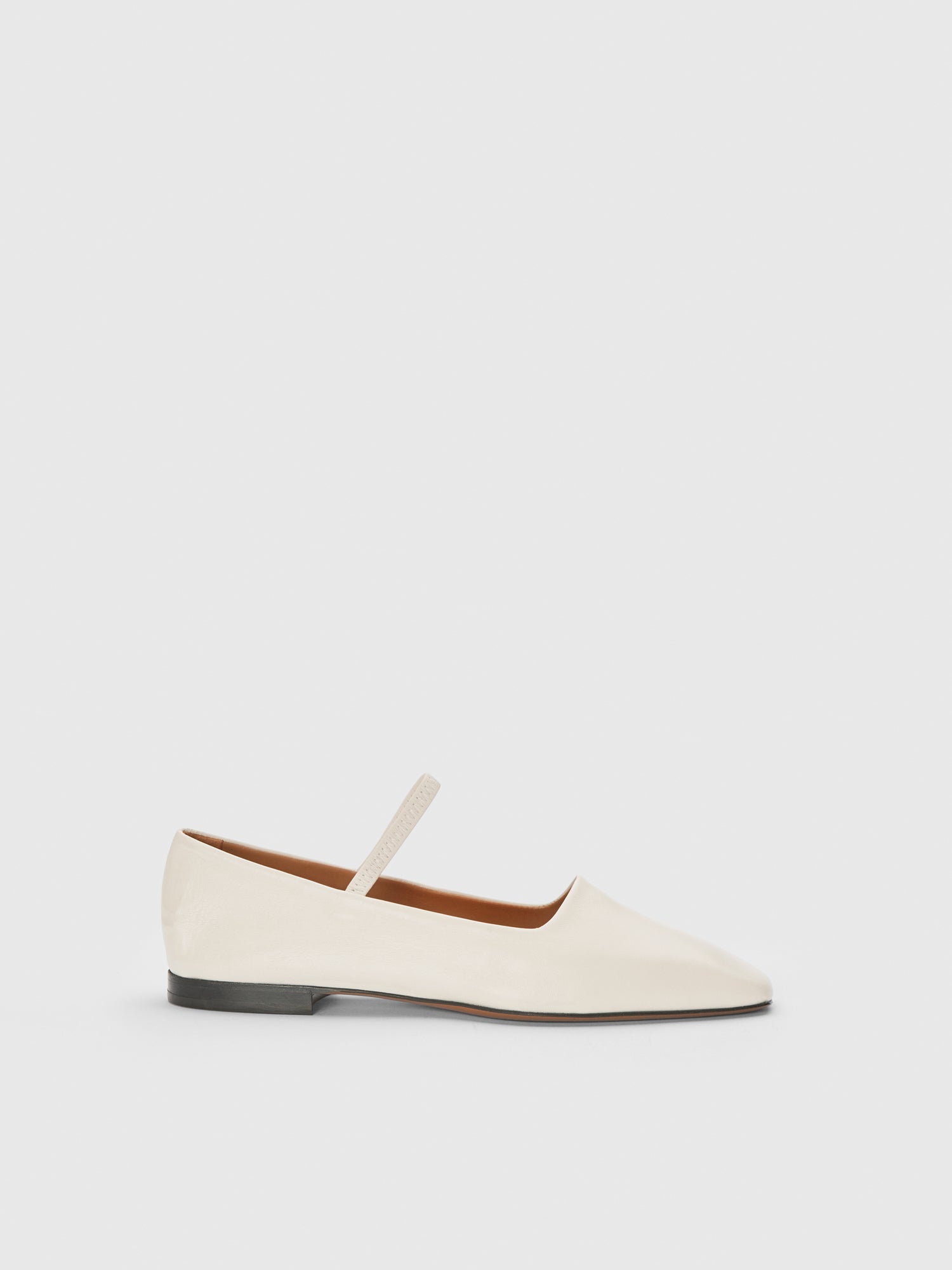 Petina Linen Nappa Mary Jane Flats