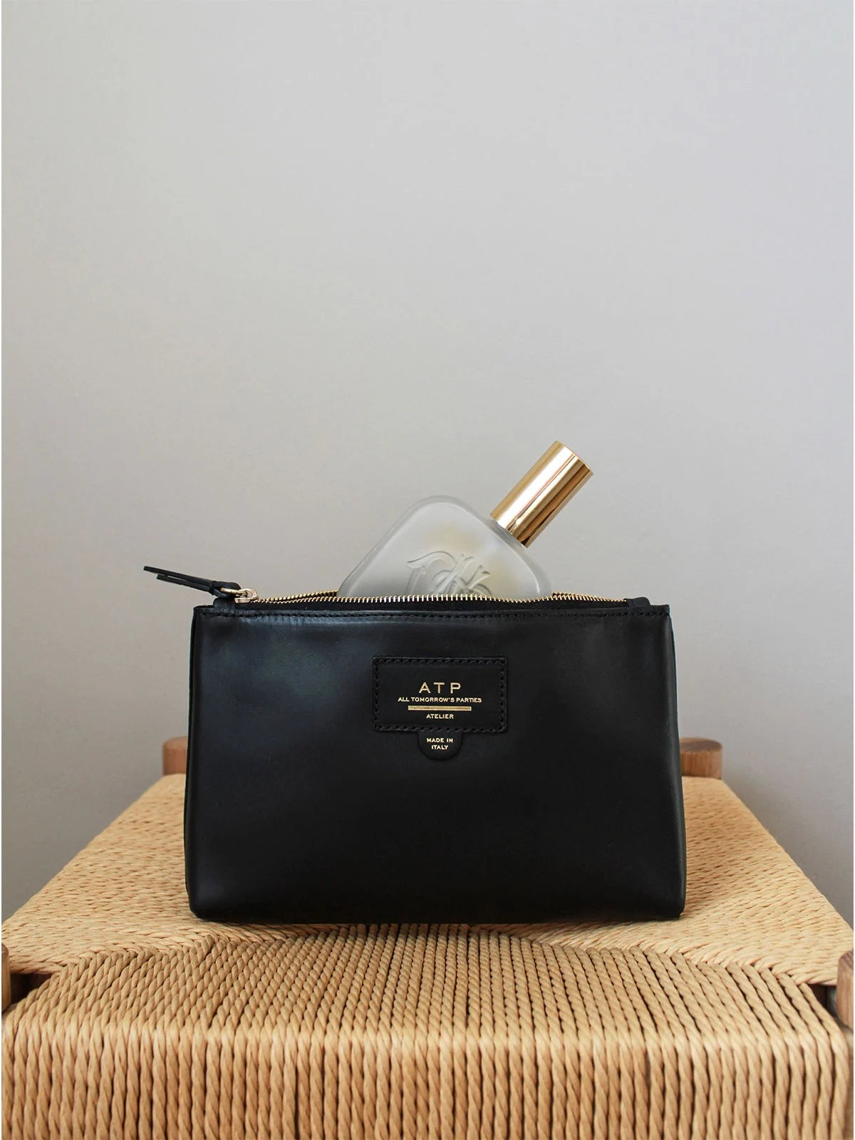 Solaio Hazelnut Leather Beauty Bag
