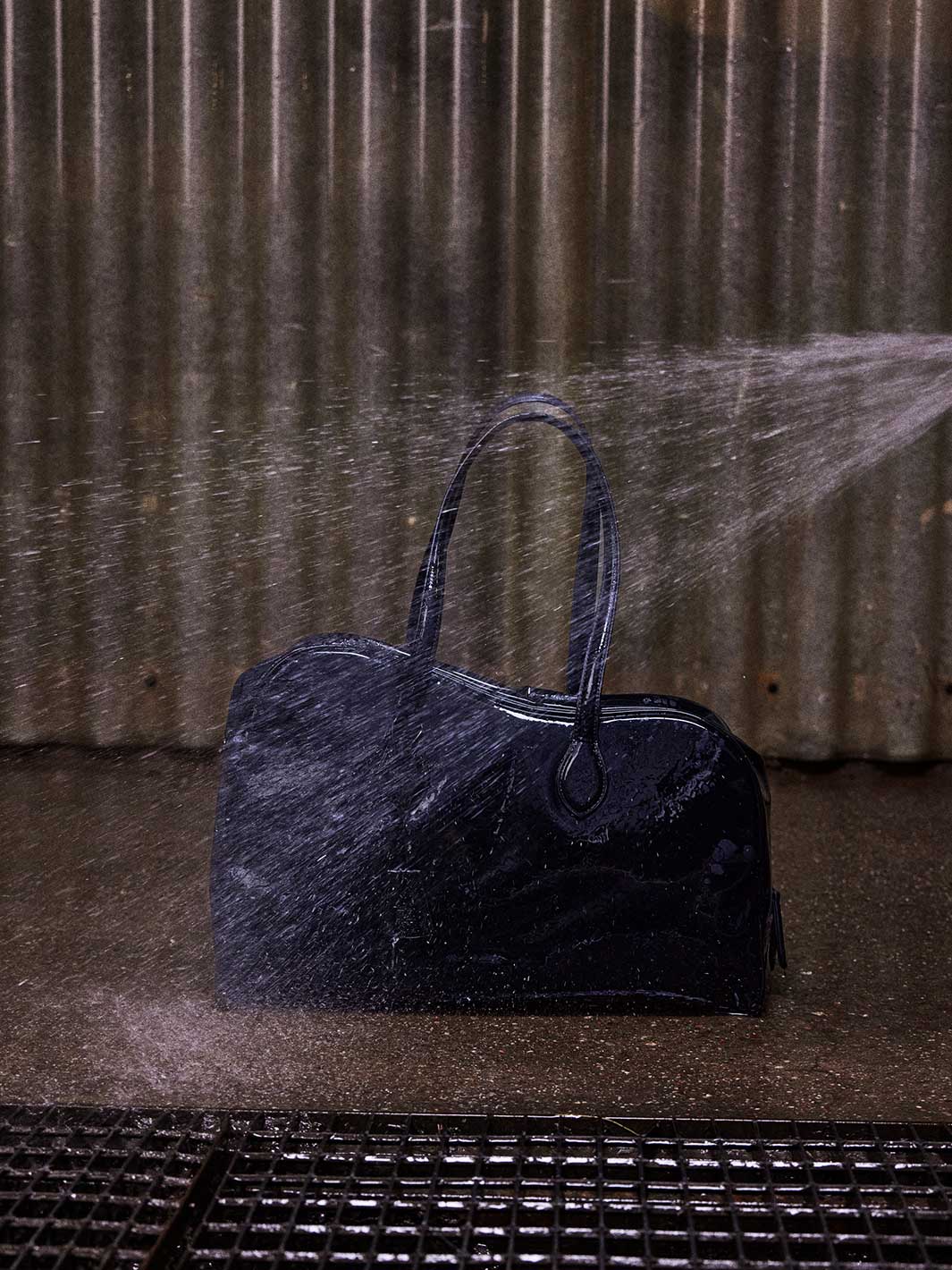 Aosta Black Tote Polyurethane