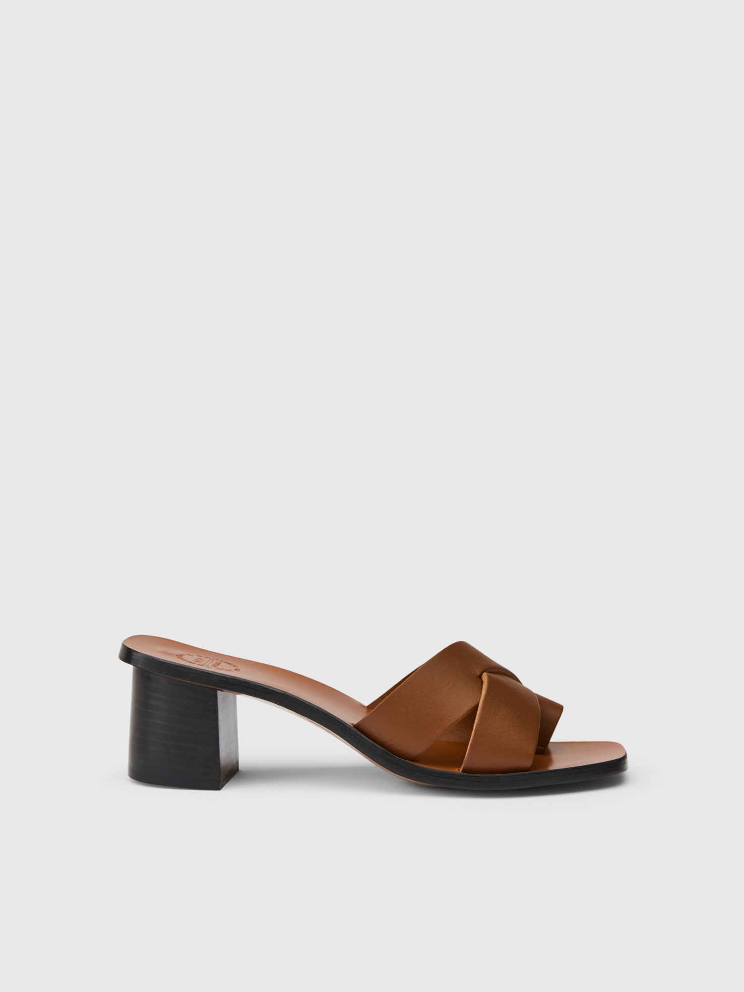 Arcole Cannella Leather Heeled sandals