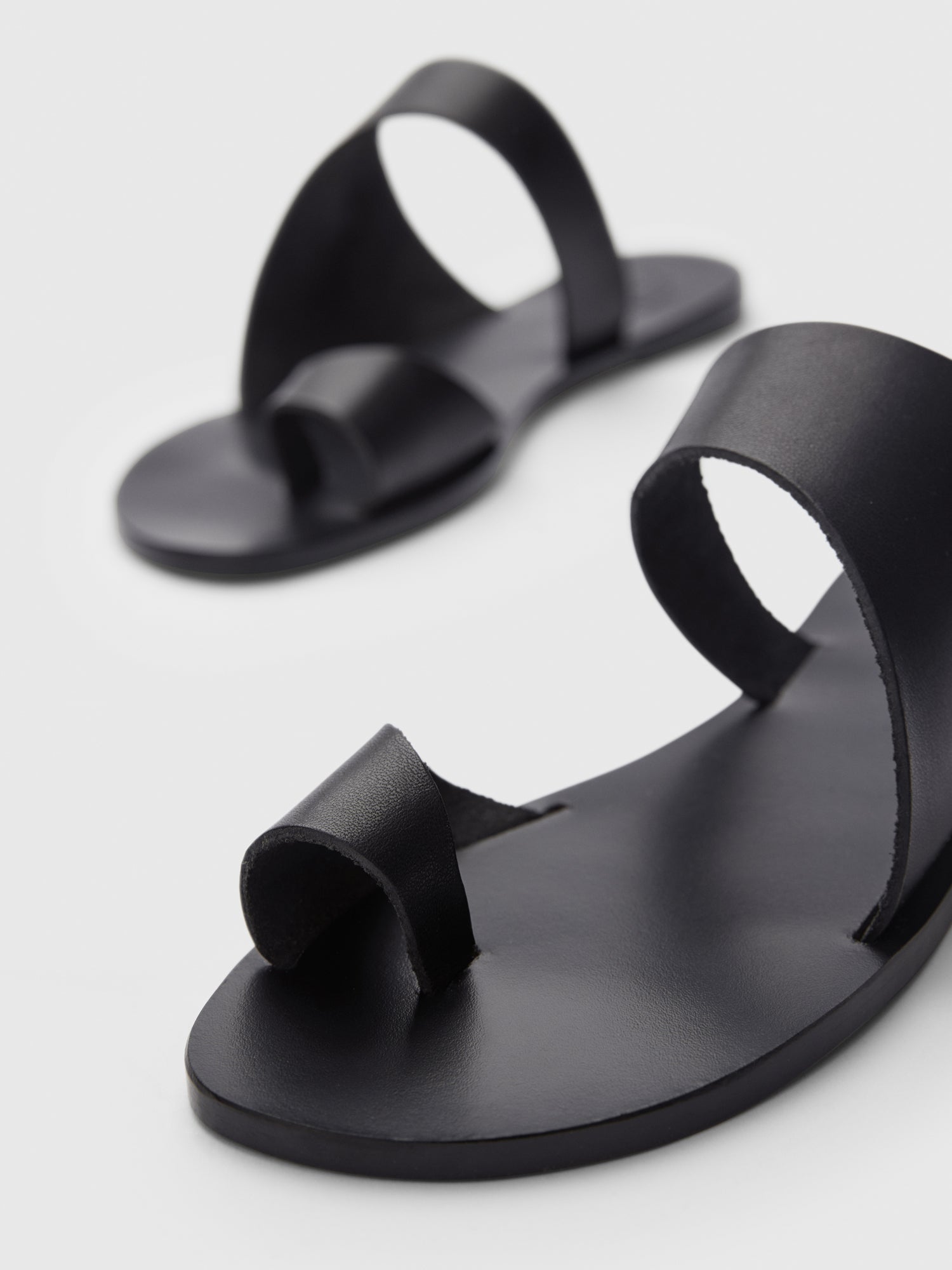 Centola black cutout sandals