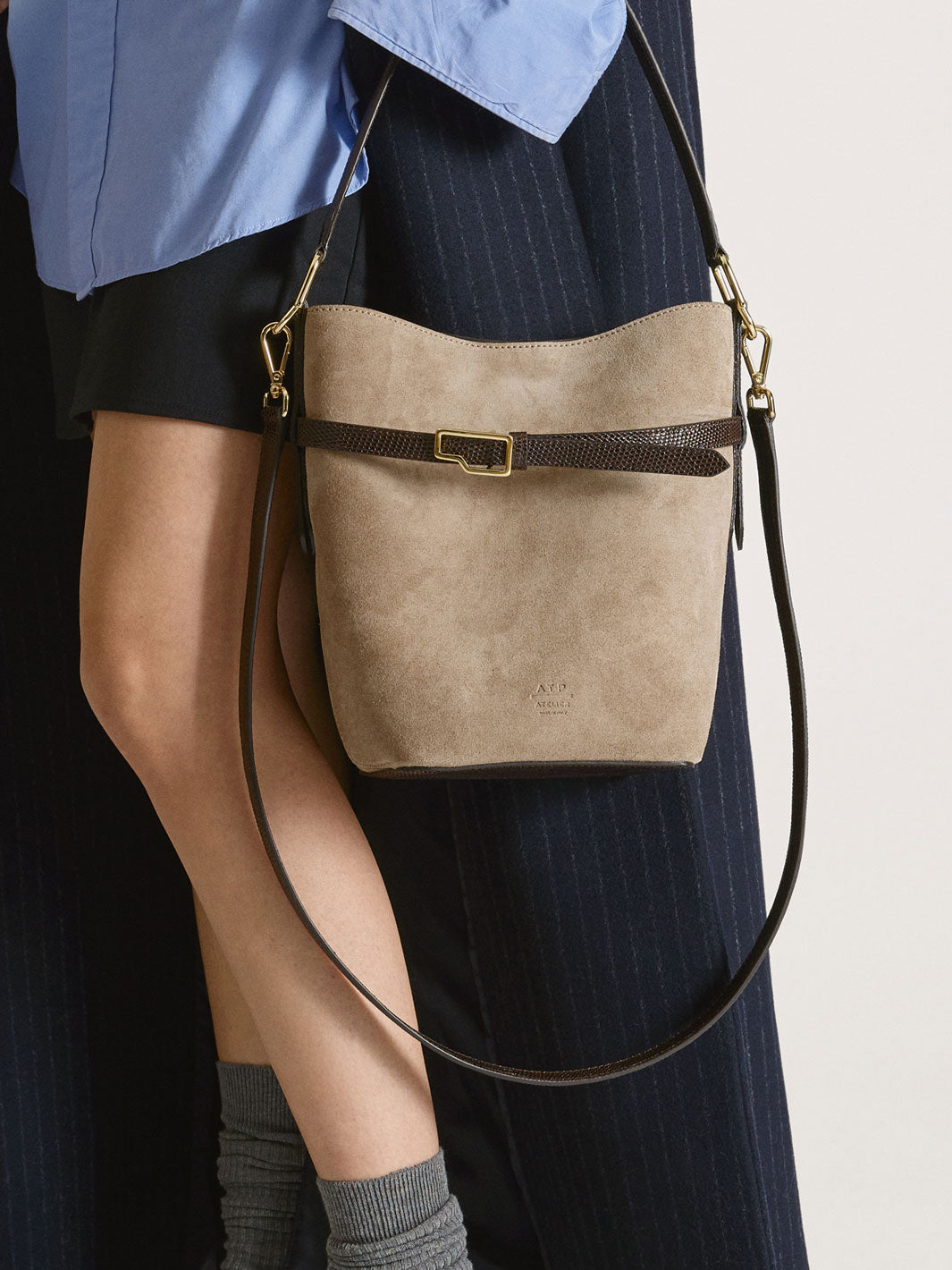 Cremella Avena/Walnut Suede/Printed Lizard Bucket bag