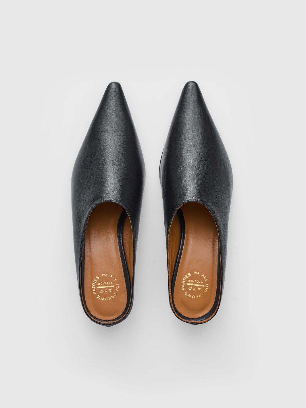 Illasi Black Shiny Nappa Mules