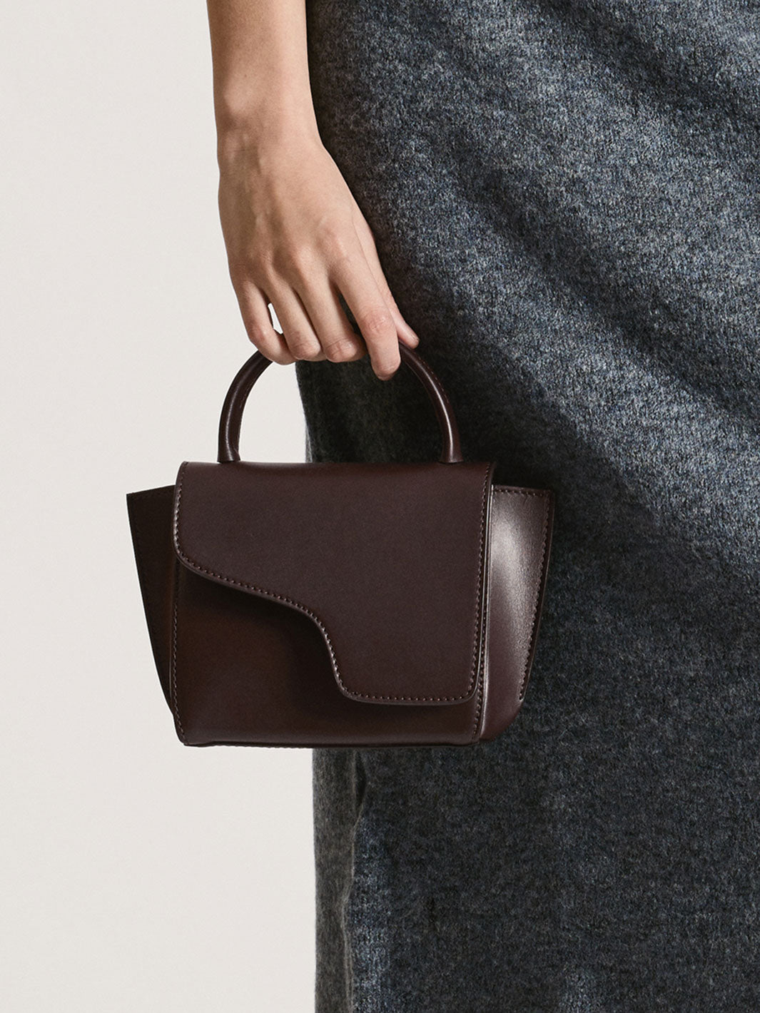 Montalcino Walnut Leather Mini handbag