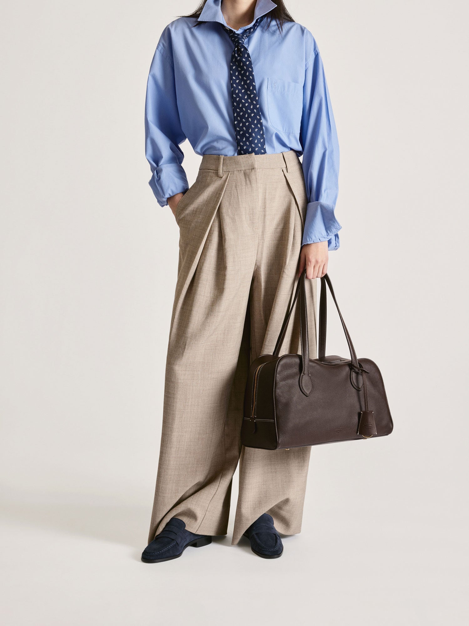 【ATP Atelier】Pienza レザー ラージ トートバッグ/ Walnut Pienza Walnut Leather Large tote Bag | ATP Atelier