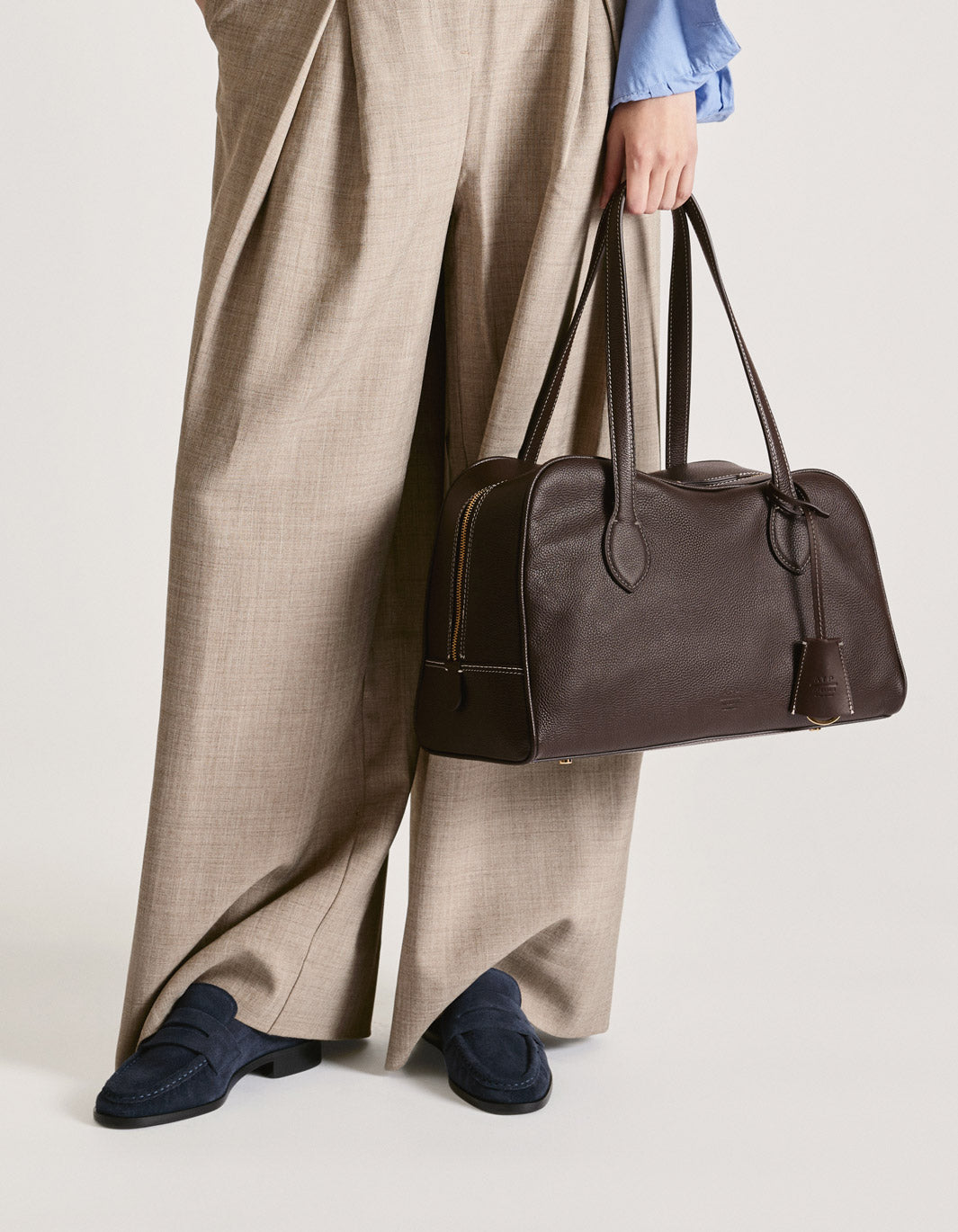 Noale Walnut/Contrast Stitch Grained Leather Top handle bag | ATP