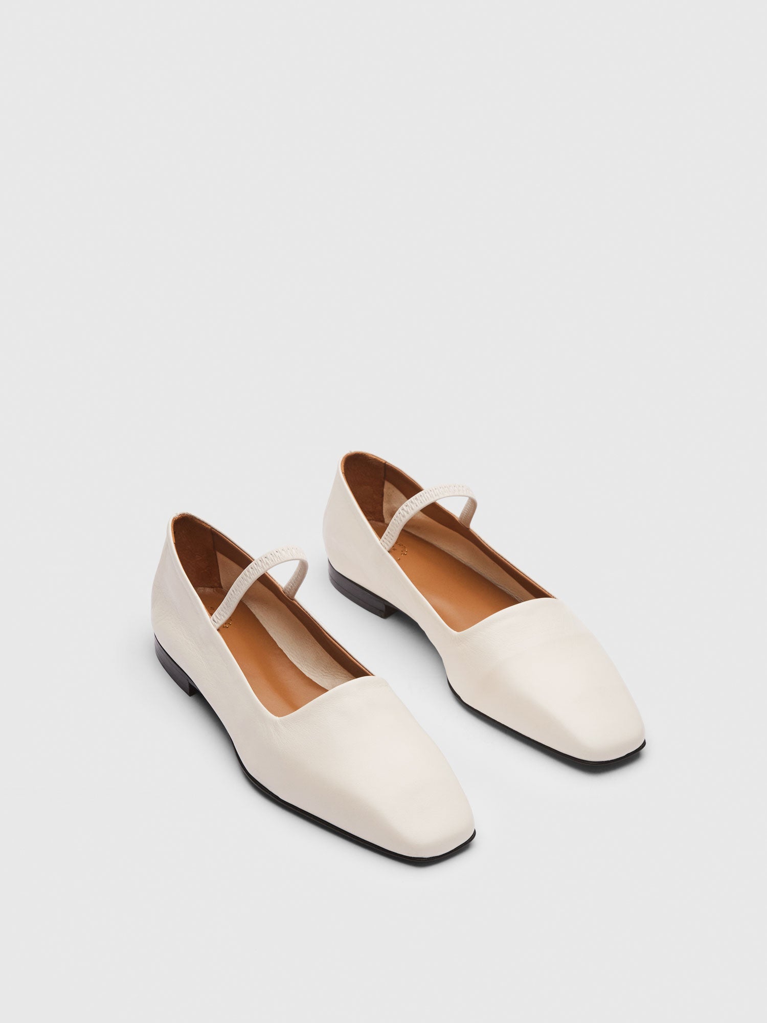 Petina Linen Nappa Mary Jane Flats