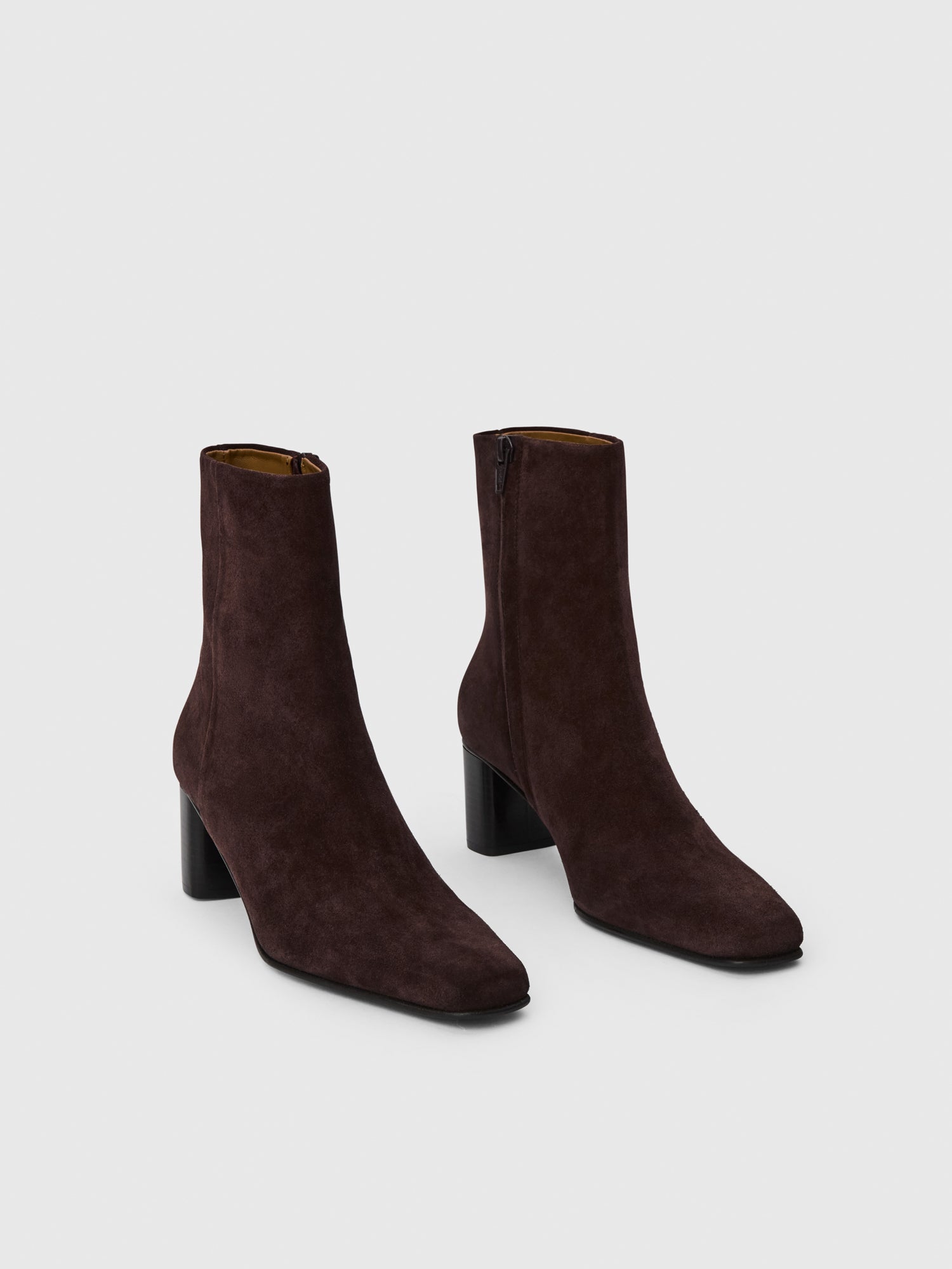 Praia Walnut Suede Ankle boots | ATP Atelier | Official Site