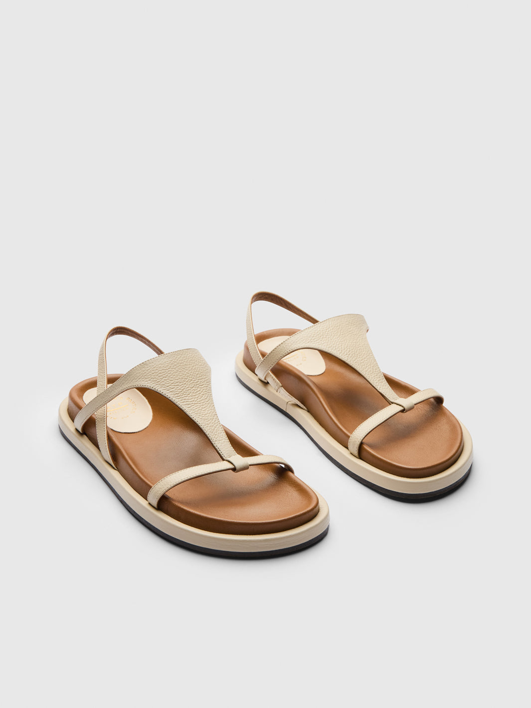 Ultimo Mandorla Grained Leather Comfy sandals