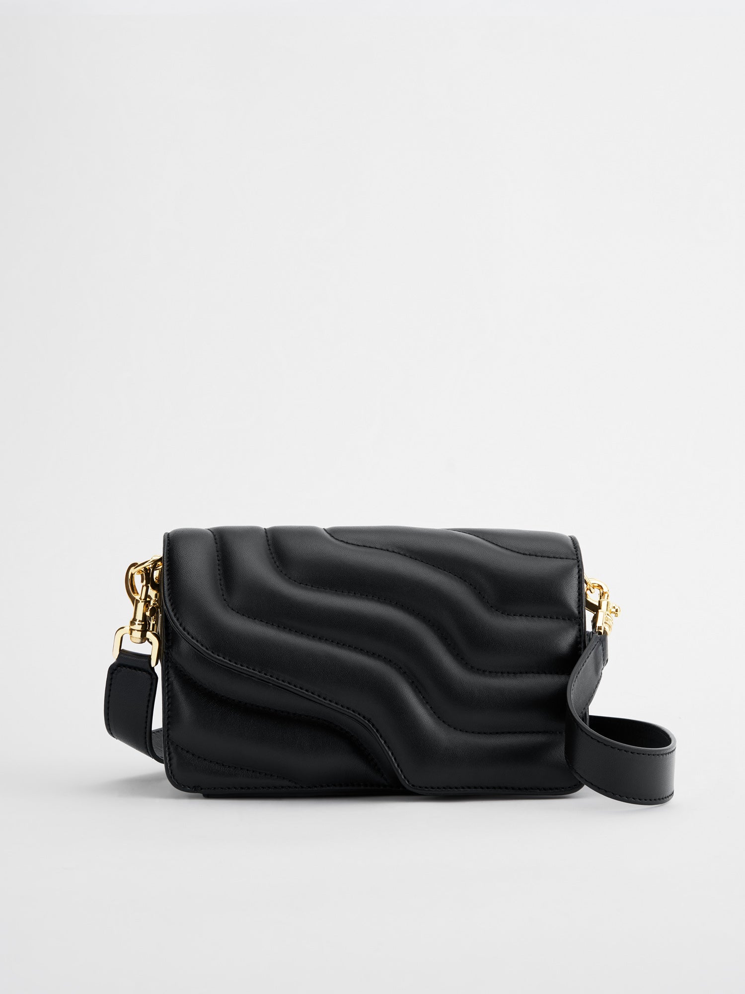 Assisi Black Quilted Nappa Shoulder Bag