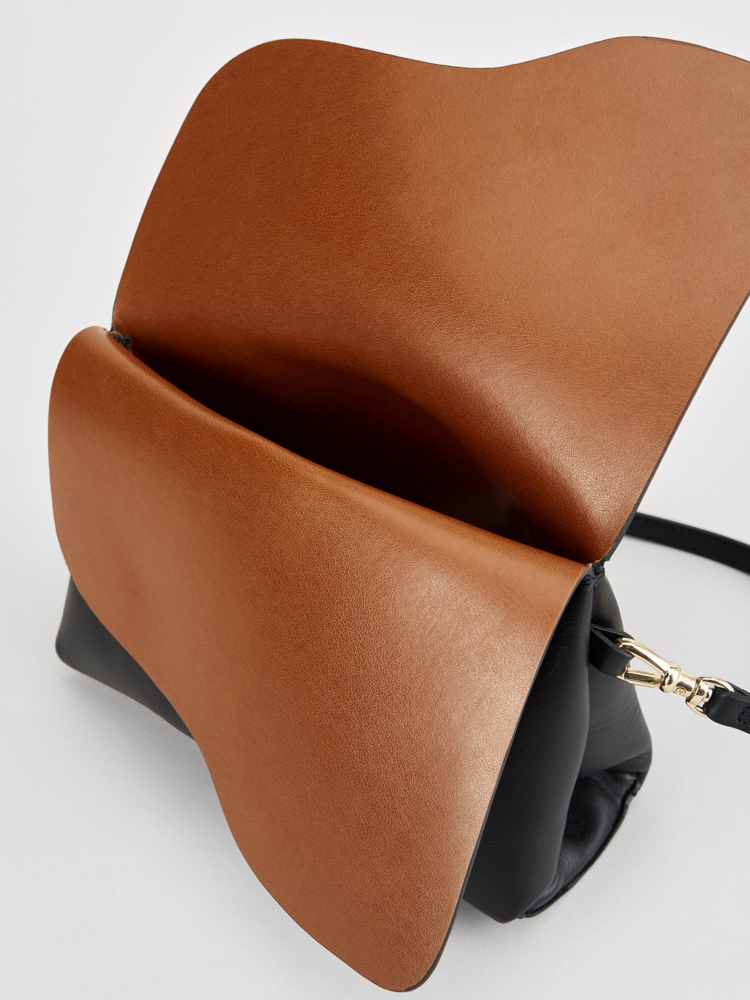 Nappa leather Pocket bag