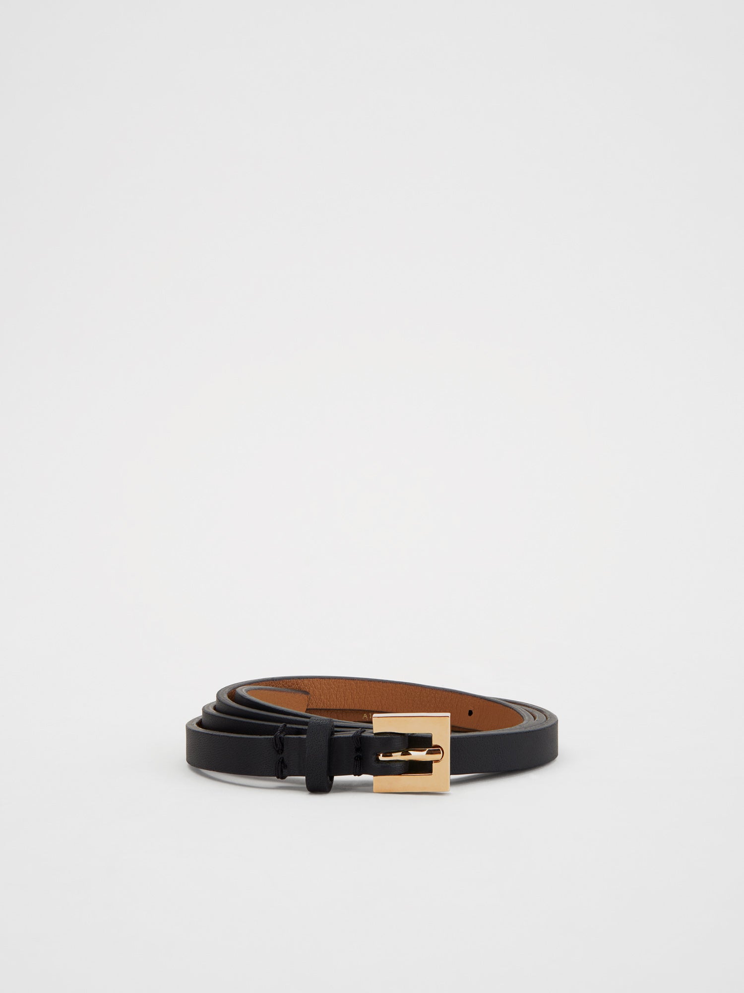 Lequile Black Leather Belt
